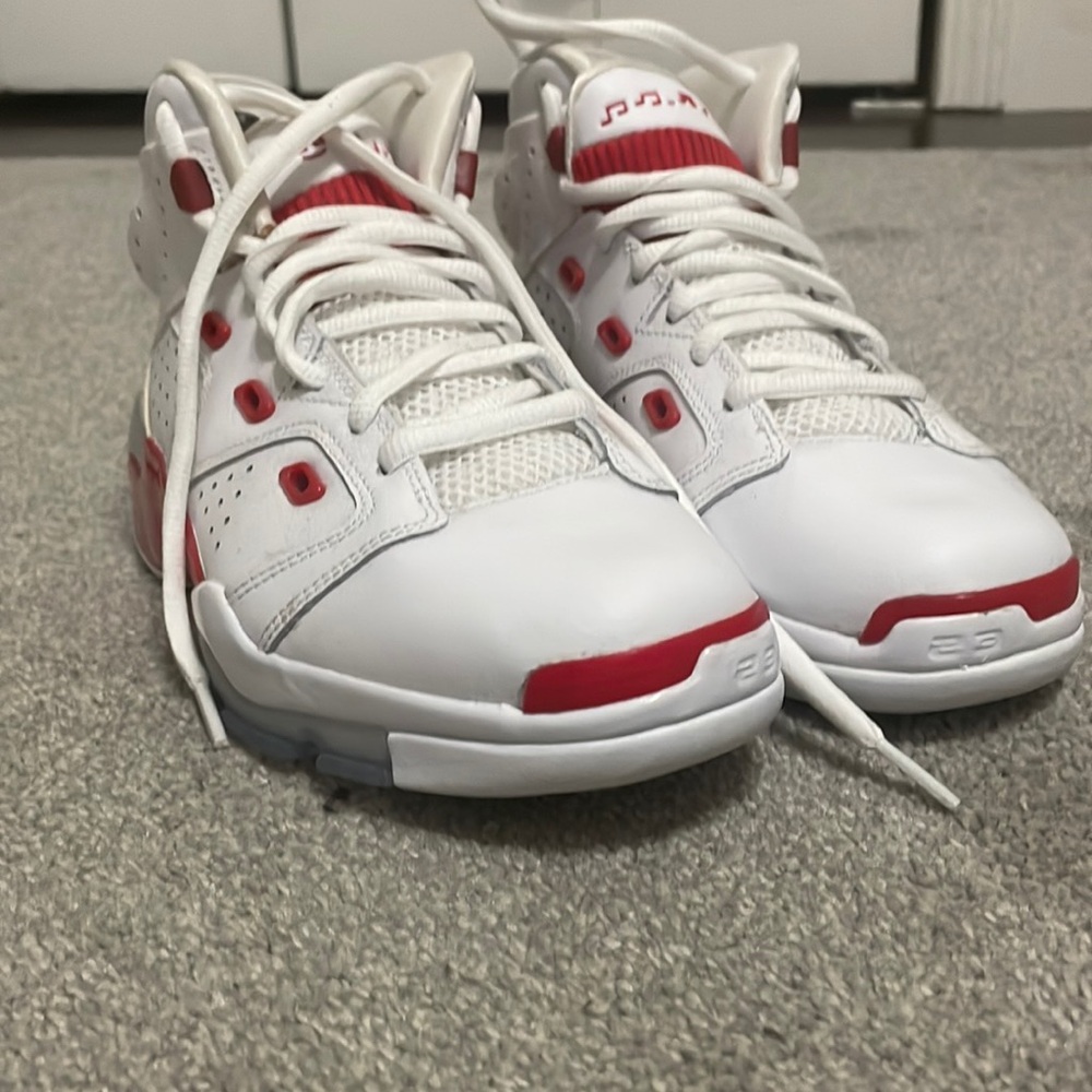 Air Jordans never worn size 6